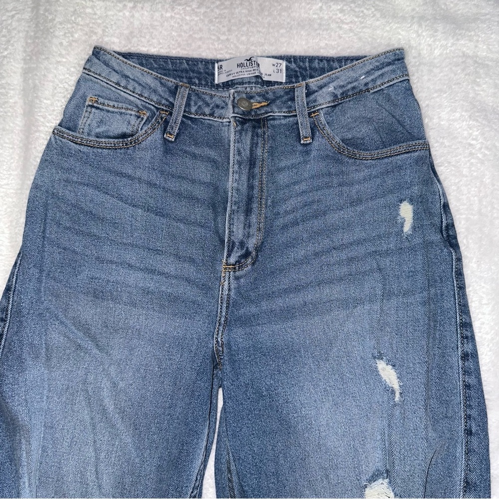 Hollister Women's Curvy Ultra High Rise Light Blue Dad Jeans